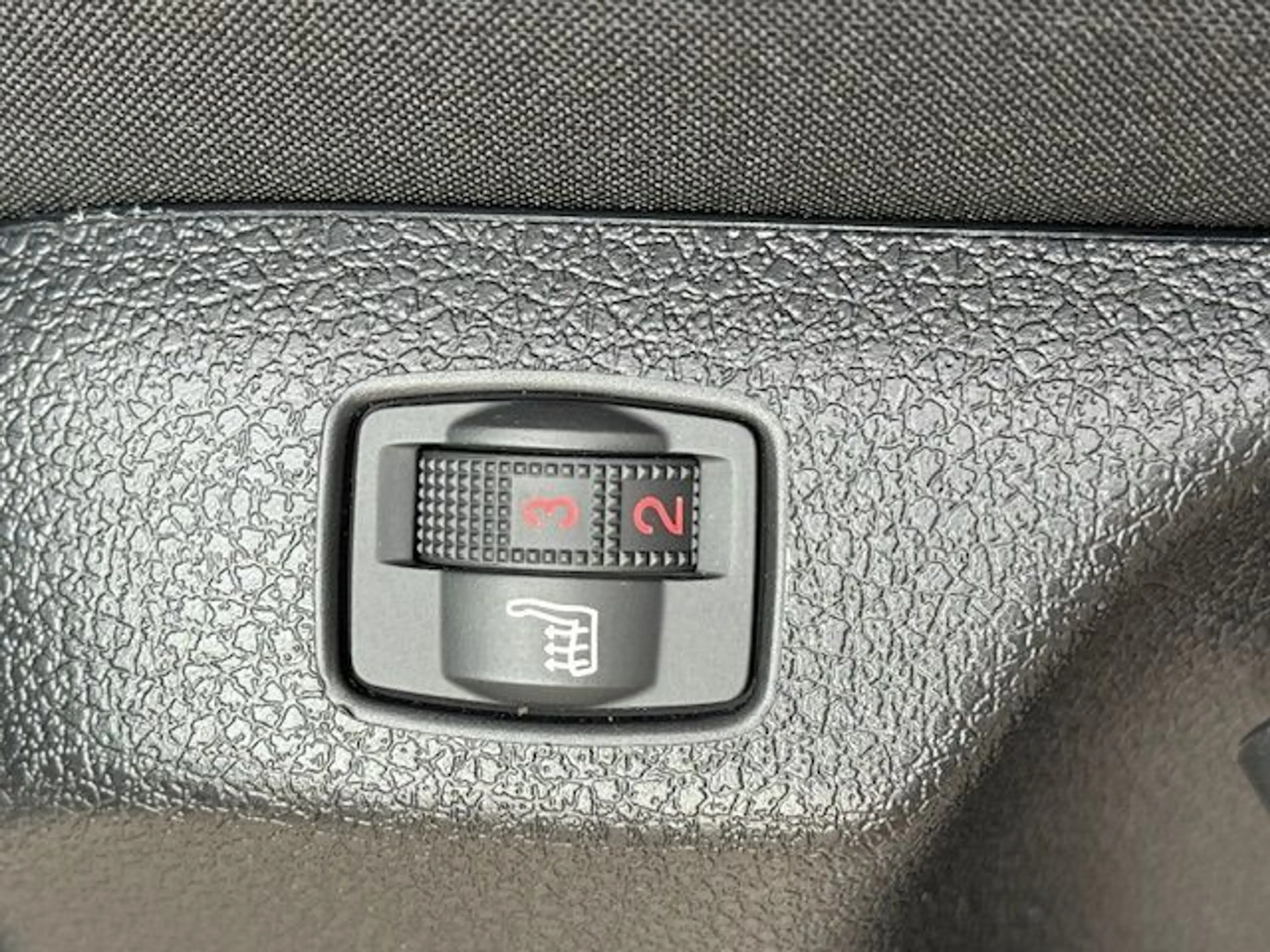 Peugeot Expert 2.0 BlueHDi 145 L2 EHZ — photo 8