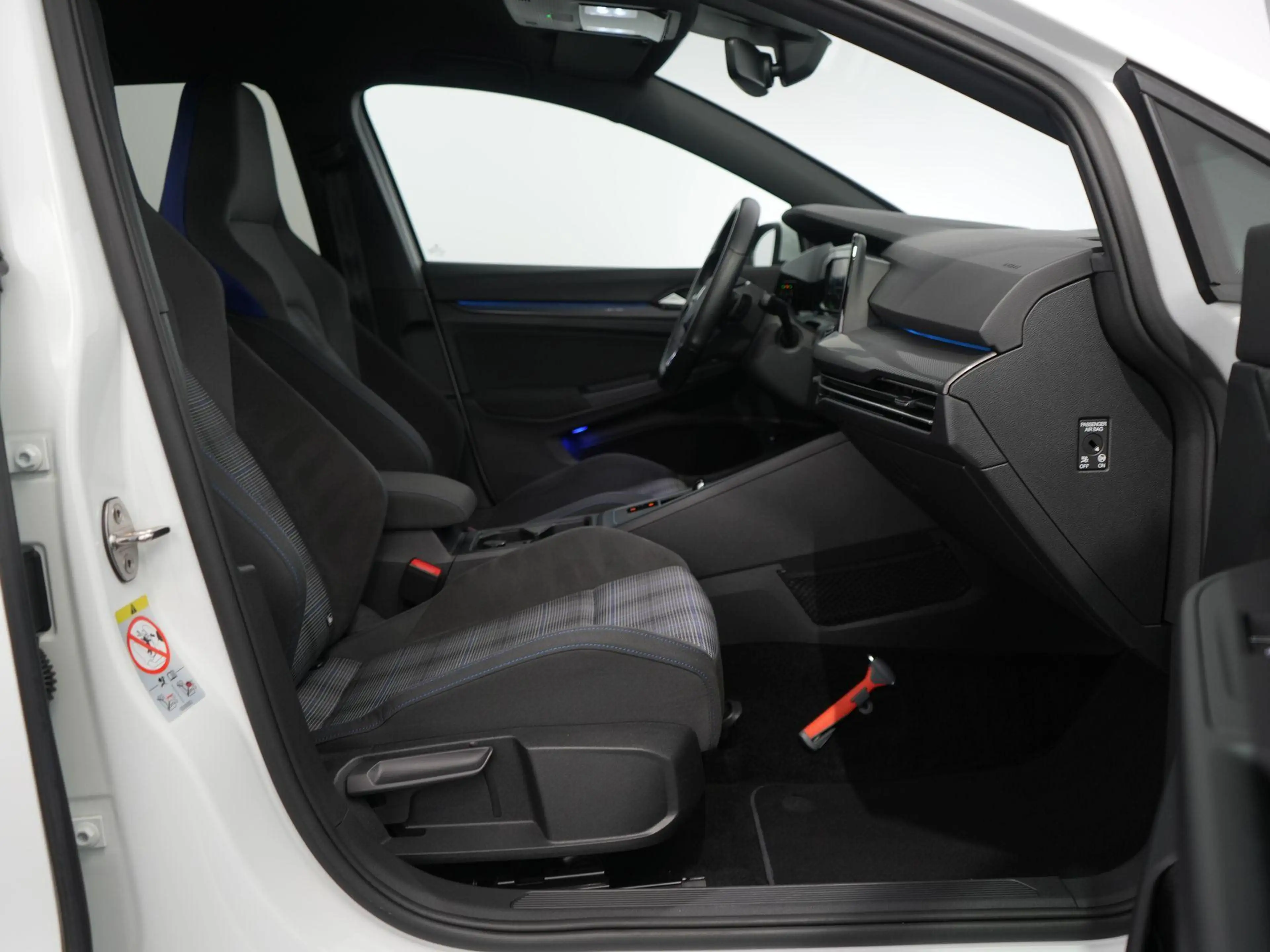 Volkswagen Golf GTE 1.4 eHybrid | ACC | PDC | SOH 92.5% | Led Plus | I — photo 5