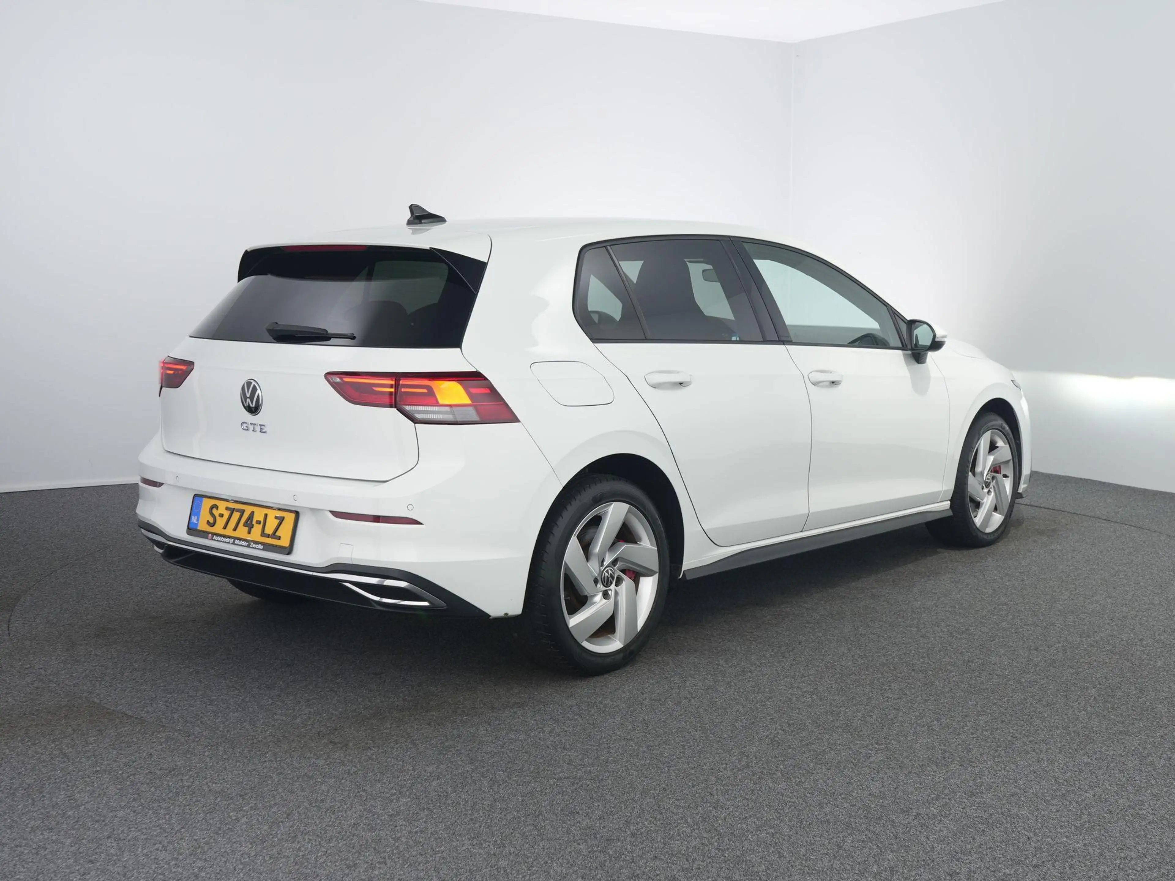 Volkswagen Golf GTE 1.4 eHybrid | ACC | PDC | SOH 92.5% | Led Plus | I — photo 3