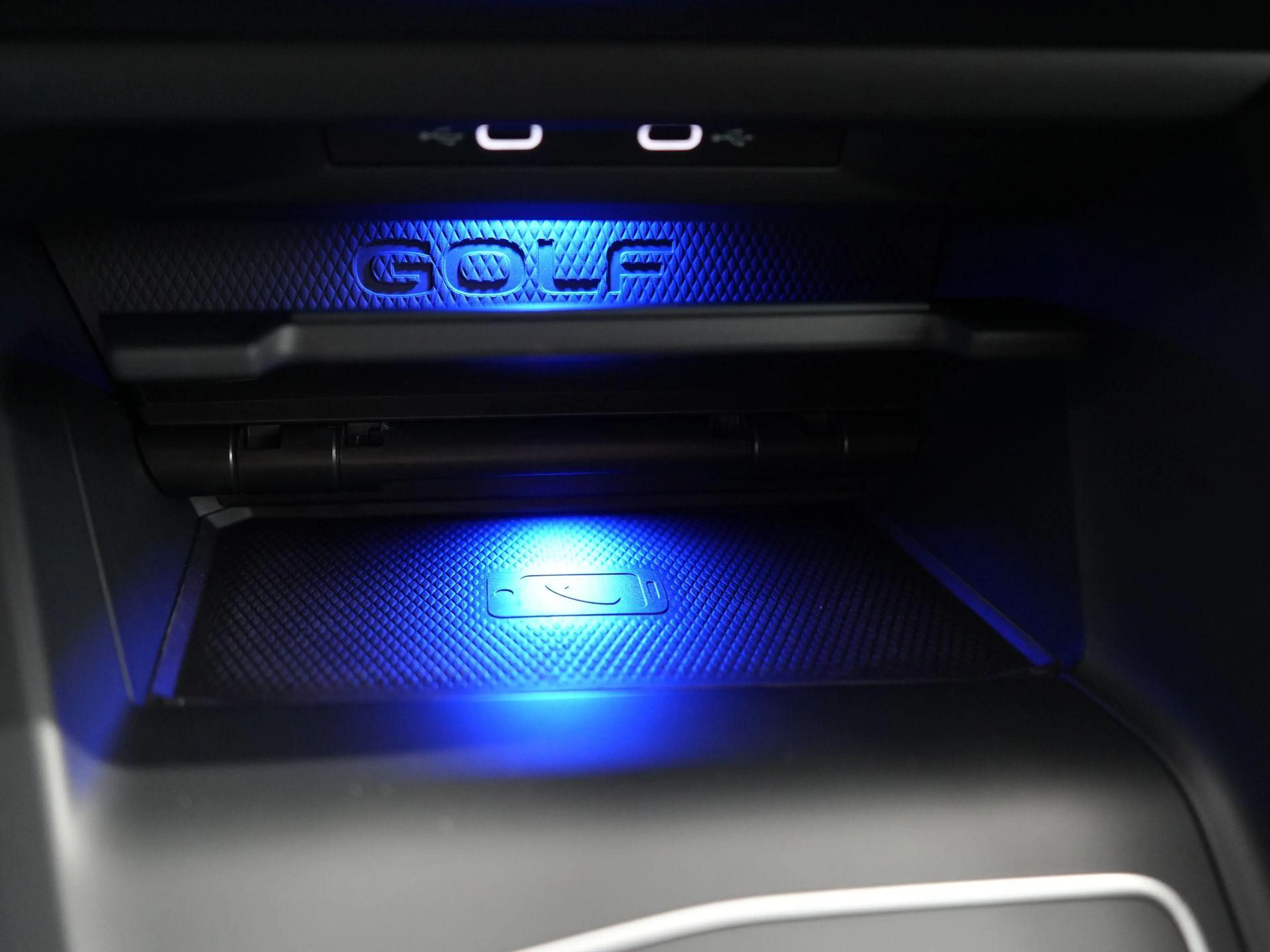 Volkswagen Golf GTE 1.4 eHybrid | ACC | PDC | SOH 92.5% | Led Plus | I — photo 13