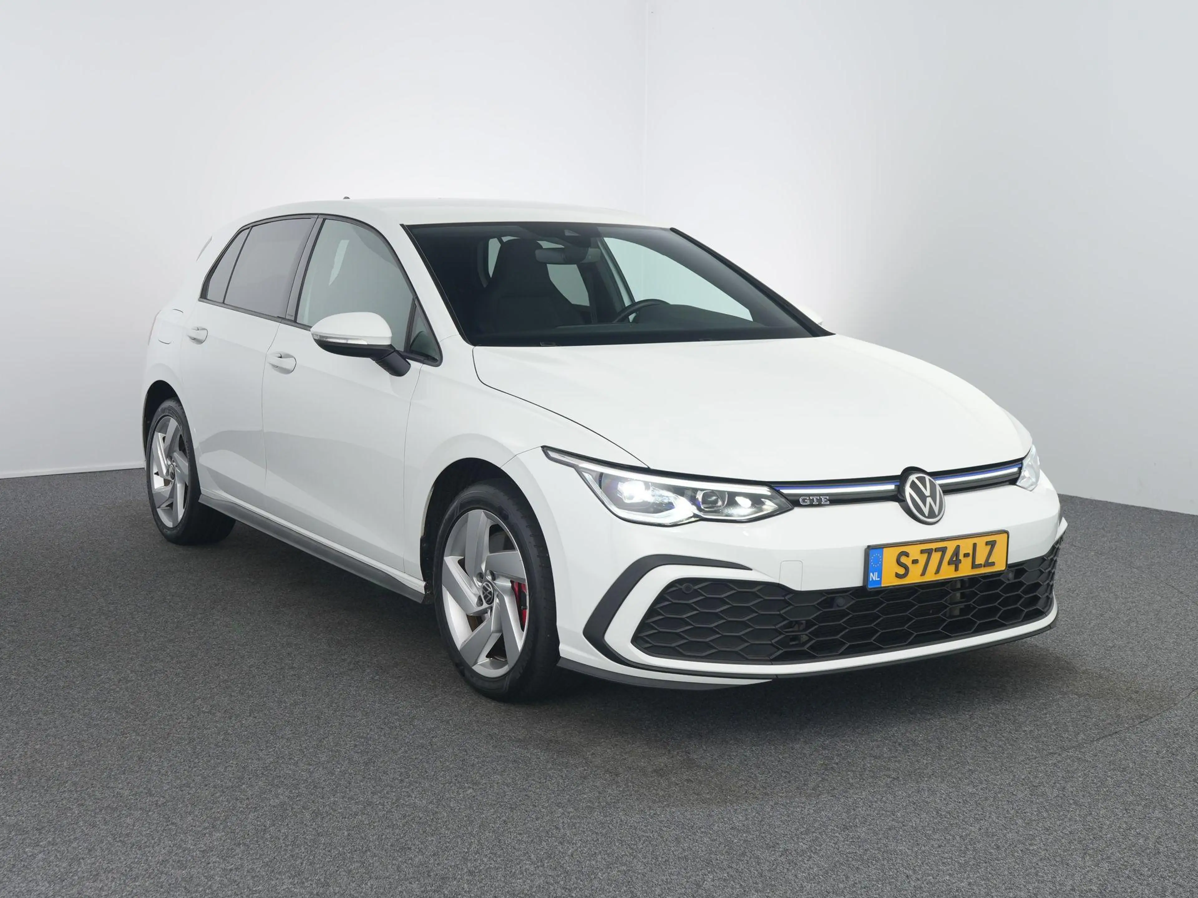 Volkswagen Golf GTE 1.4 eHybrid | ACC | PDC | SOH 92.5% | Led Plus | I — photo 10