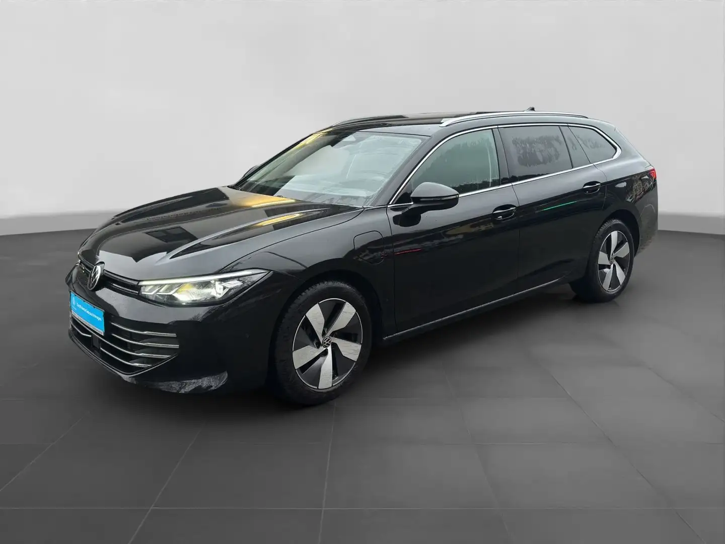 Volkswagen Passat Variant 1.5 TSI DSG eHybrid BUSINESS LM17 Schwarz - 2
