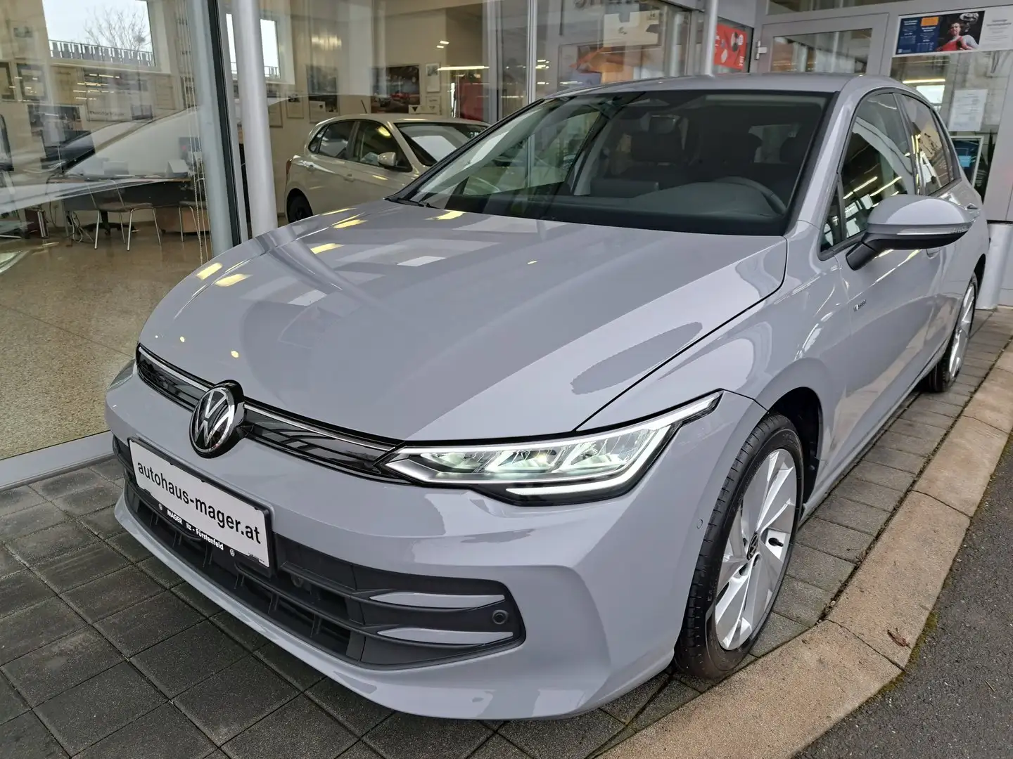 Volkswagen Golf Rabbit TSI Grau - 1