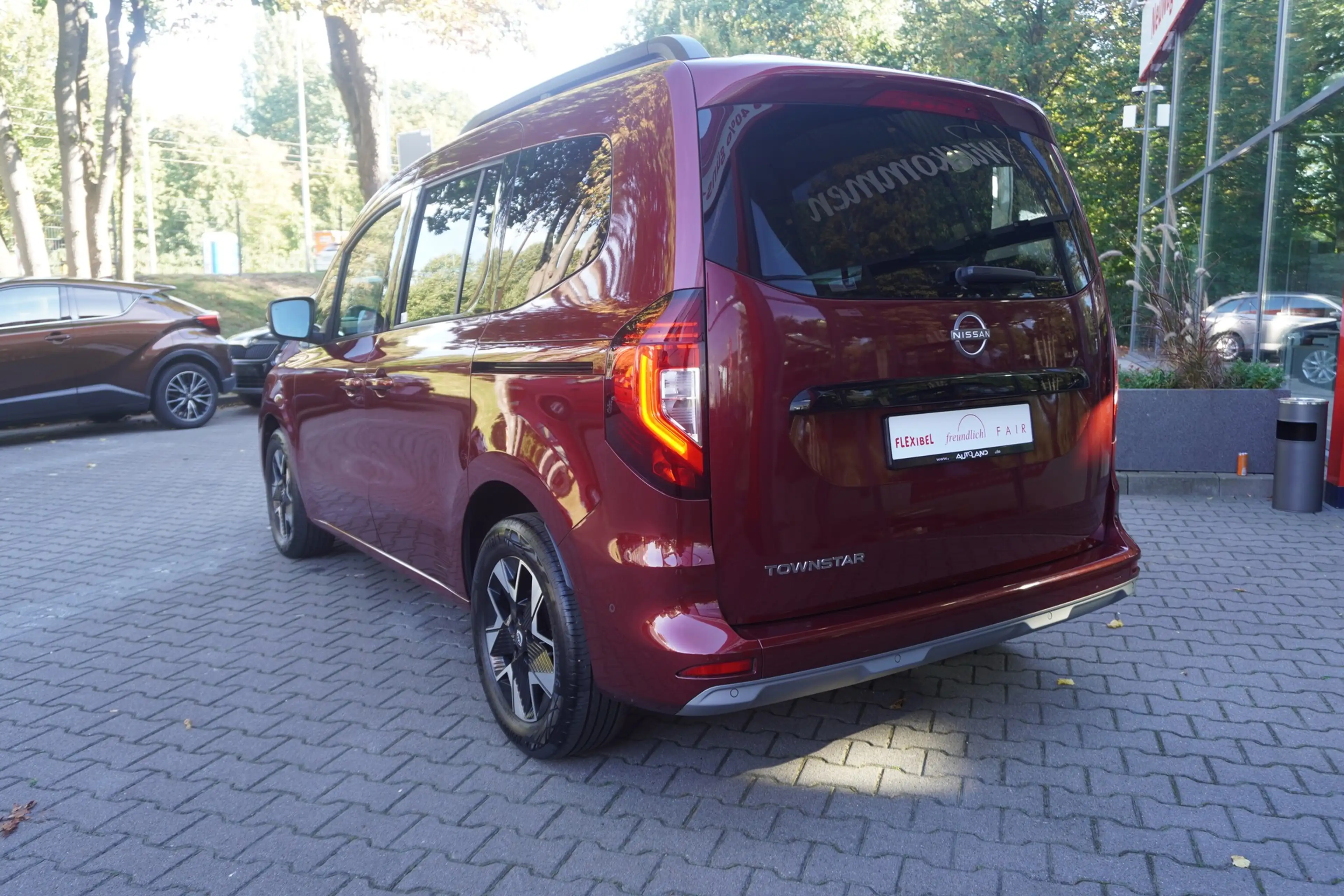 Nissan Townstar Kombi 1.3 L1 Tekna Navi 360° Totwinkel — photo 8