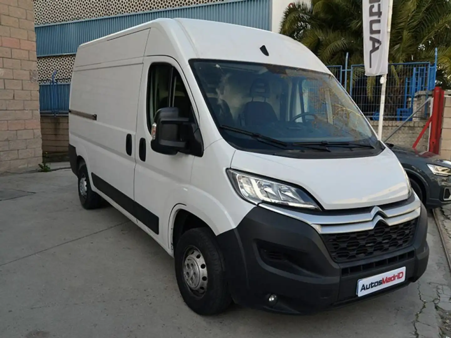 Citroen Jumper BlueHDi 103KW (140CV) Furgón 33L2H2 Blanc - 2