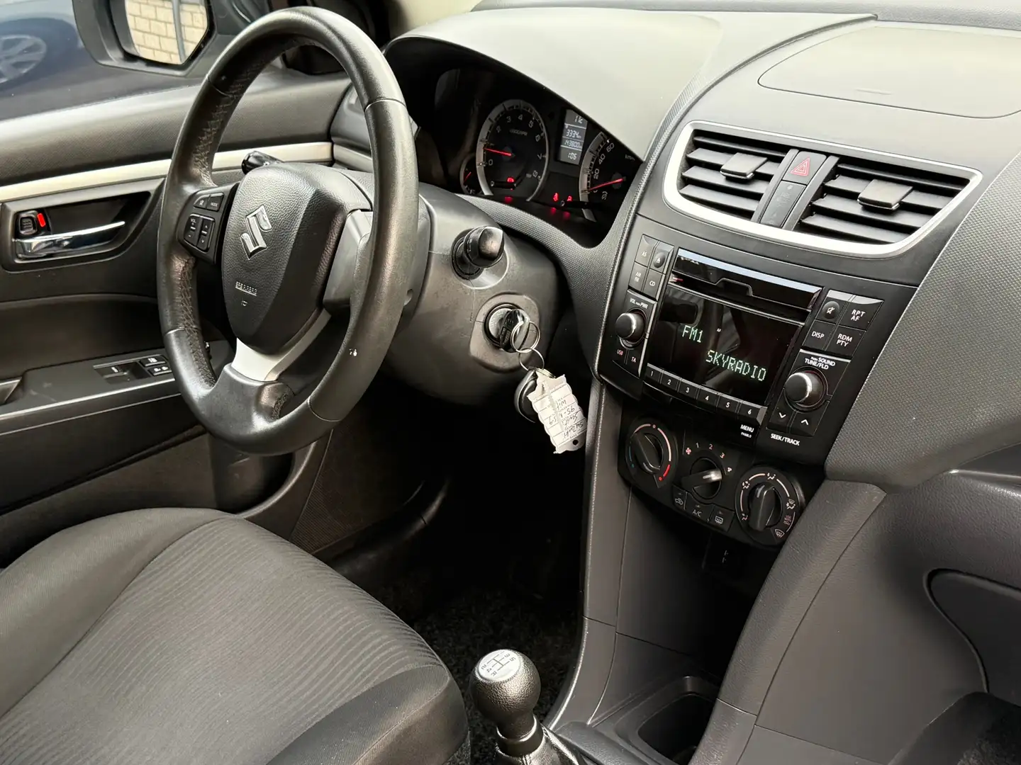 Suzuki Swift 1.2 Comfort EASSS Airco Stoelverwarming Nap 5d Nie White - 2