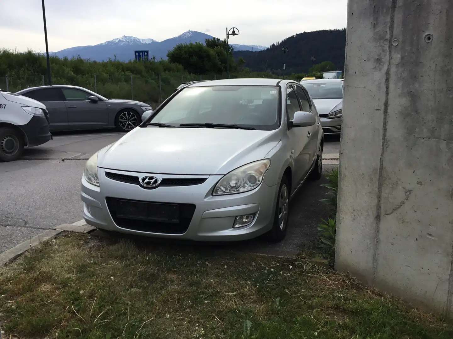 Hyundai i30 i30 CW 1,6 CVVT Comfort  Comfort Silber - 1