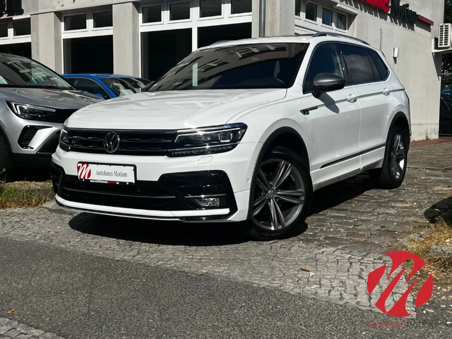 Volkswagen Tiguan Allspace R-Line 4M 2.0 TDI LED PANO KAMERA 7-SITZER Weiß - 2