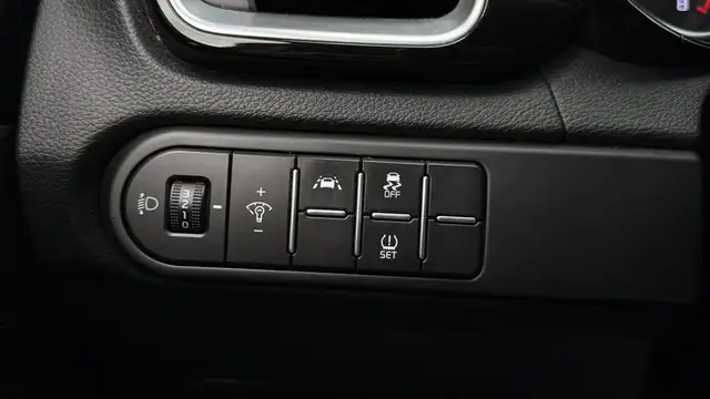 Kia Xceed view 8