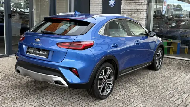 Kia Xceed view 4
