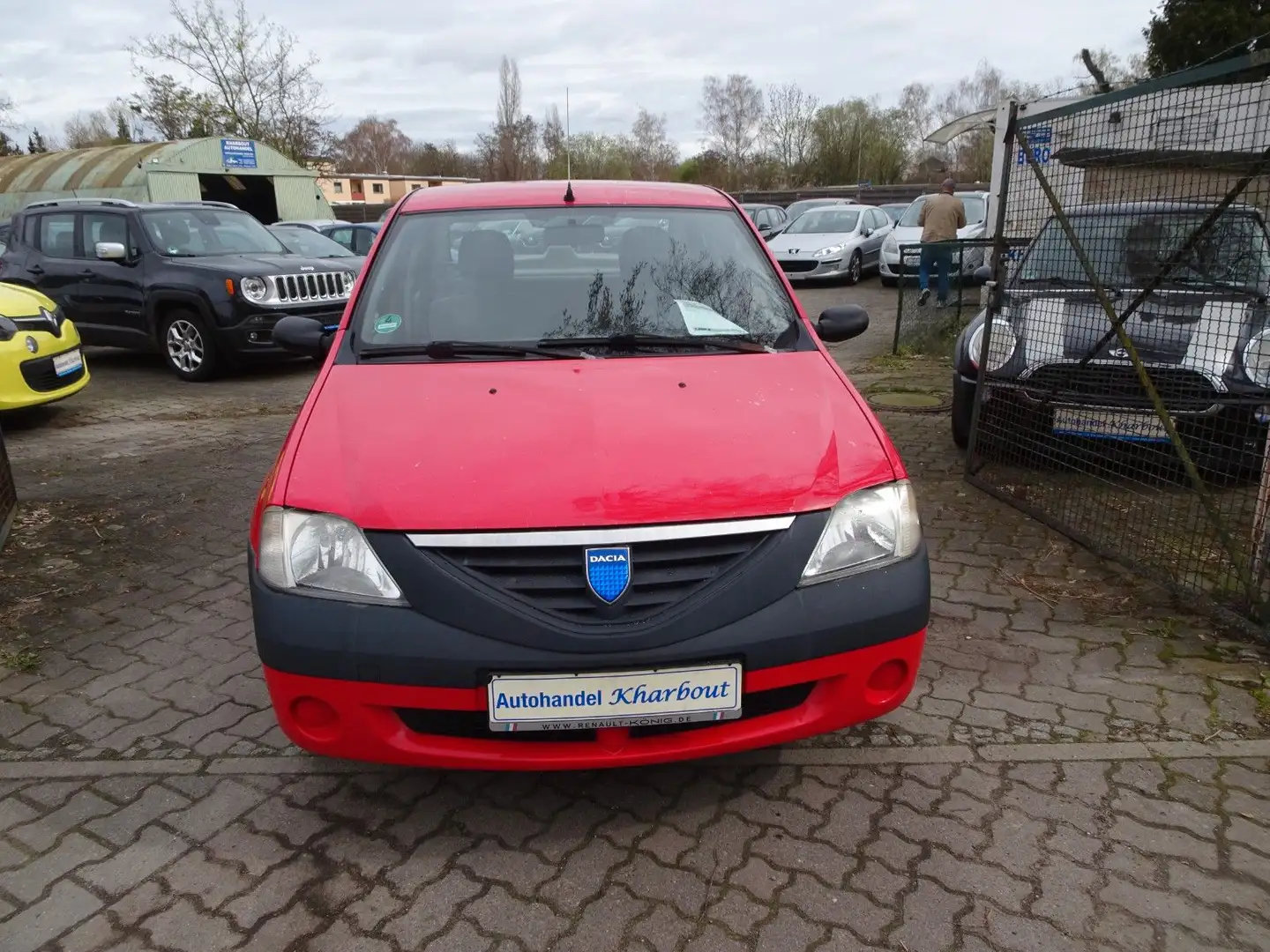 Dacia Logan Ambiance Červená - 2