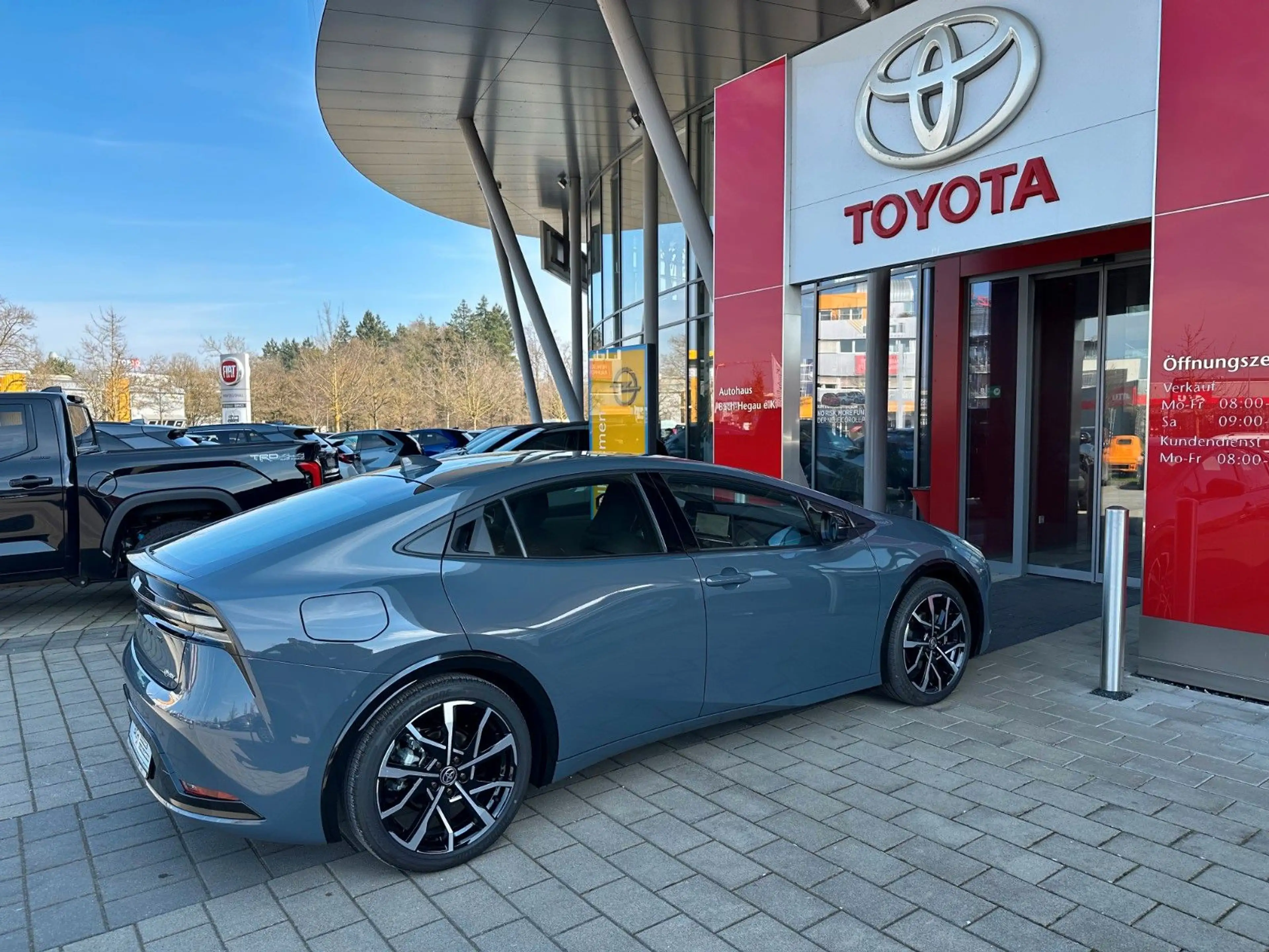 Toyota Prius Plug-in Hybrid Executive, NAVI, LED, — photo 6