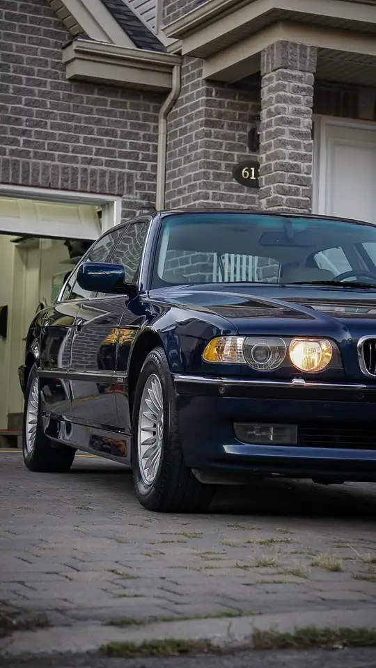 BMW 7 Series снимка BMW 7 Series