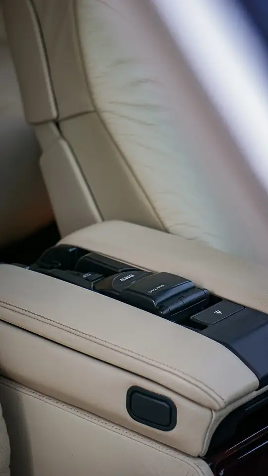 BMW 7 Series снимка BMW 7 Series