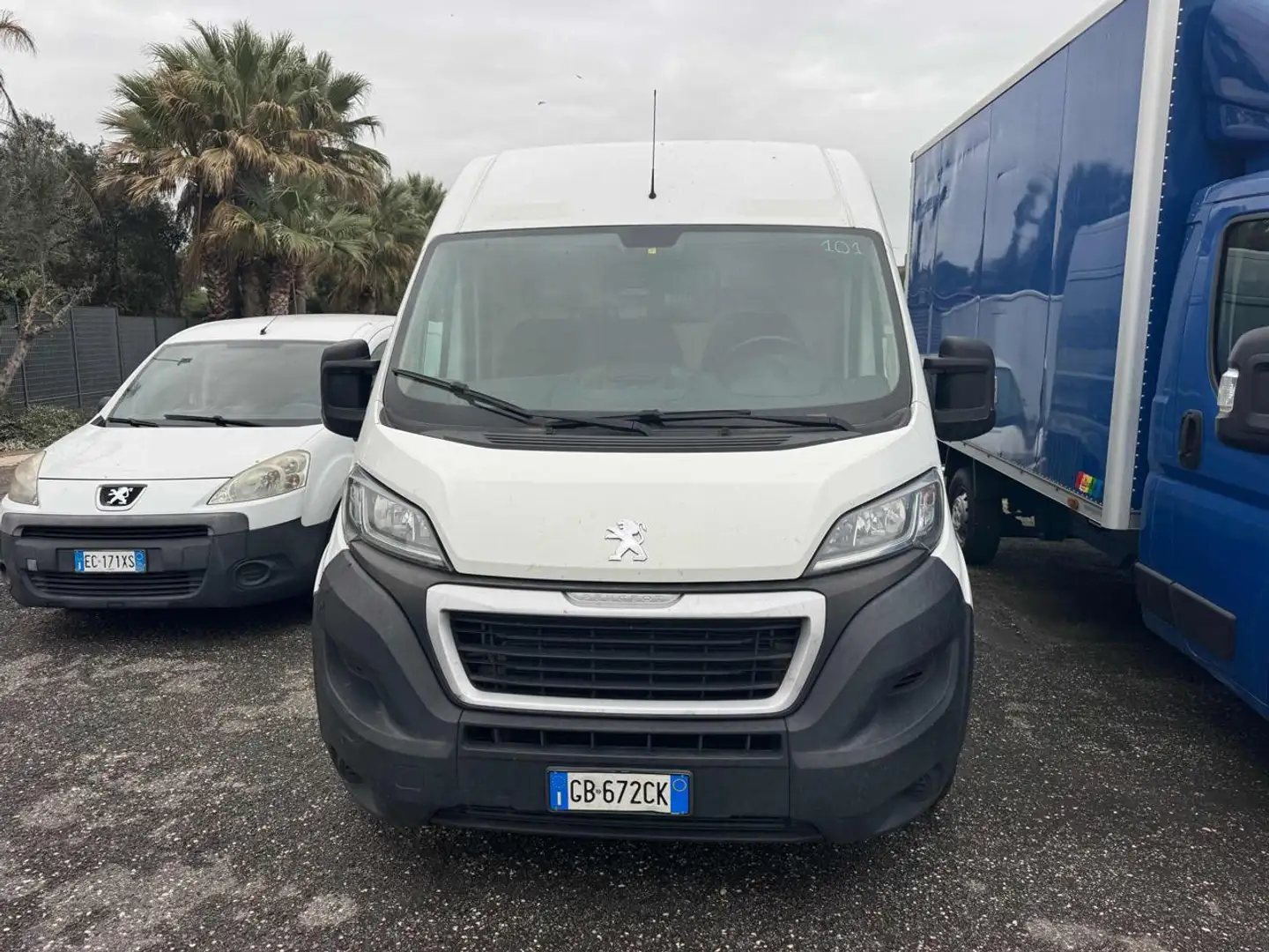 Peugeot Boxer 330 2.2 BlueHDi 140 S&S PM-TM Furgone Wit - 1