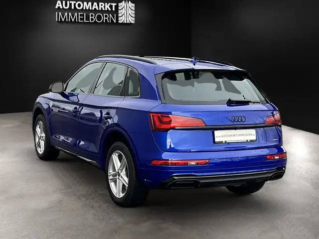 Audi Q5 view 9
