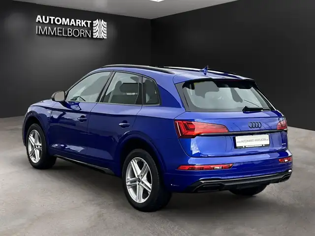 Audi Q5 view 5