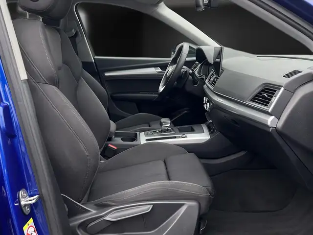 Audi Q5 view 15