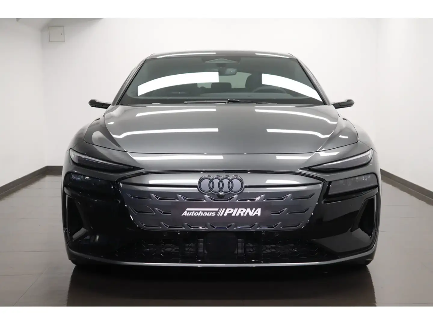 Audi S6 Avant e-tron edition one grey e-tron 370 kW Grau - 2