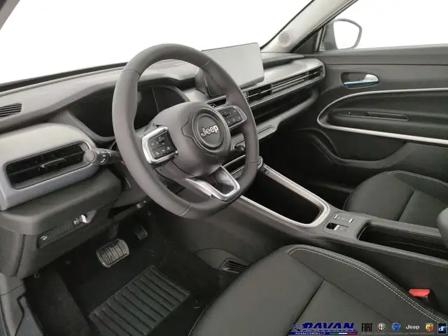 Jeep Avenger view 9