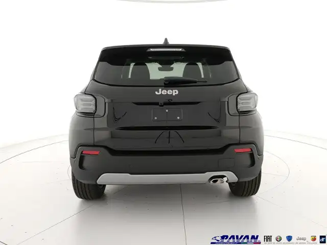 Jeep Avenger view 4
