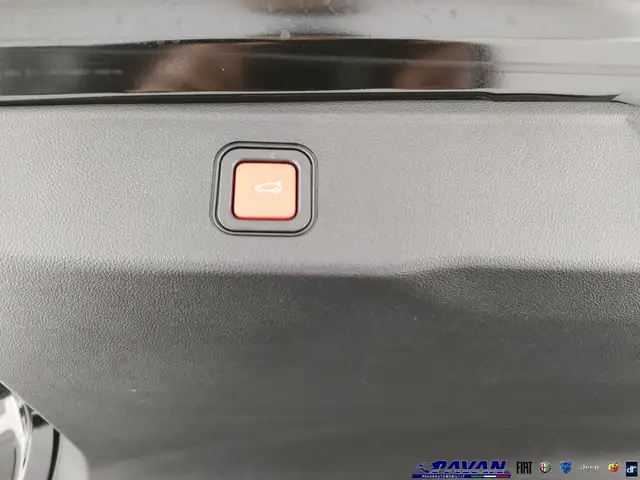 Jeep Avenger view 14