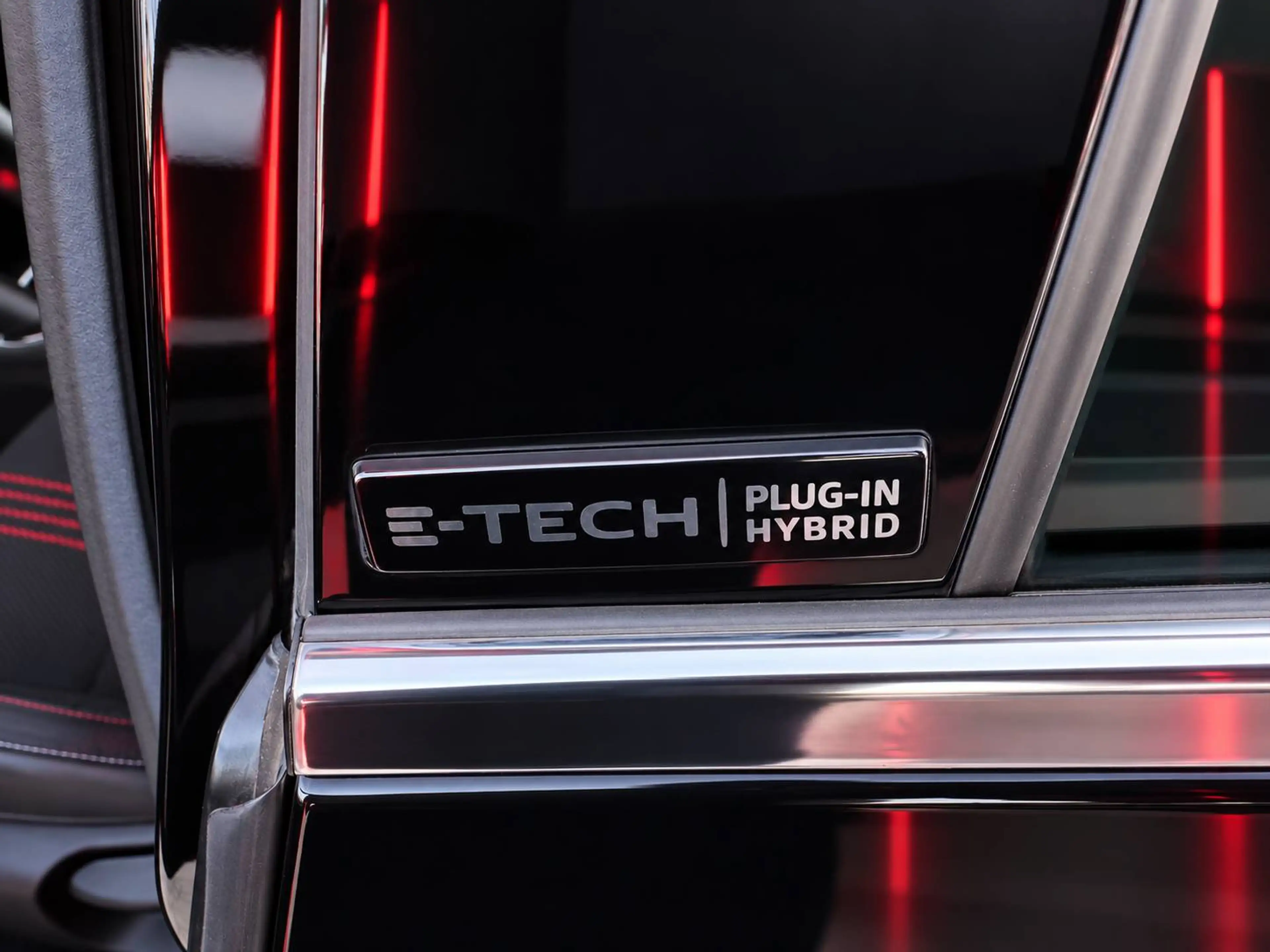 Renault Megane E-Tech 1.6 E-TECH 160 PHEV R.S. LINE — photo 11
