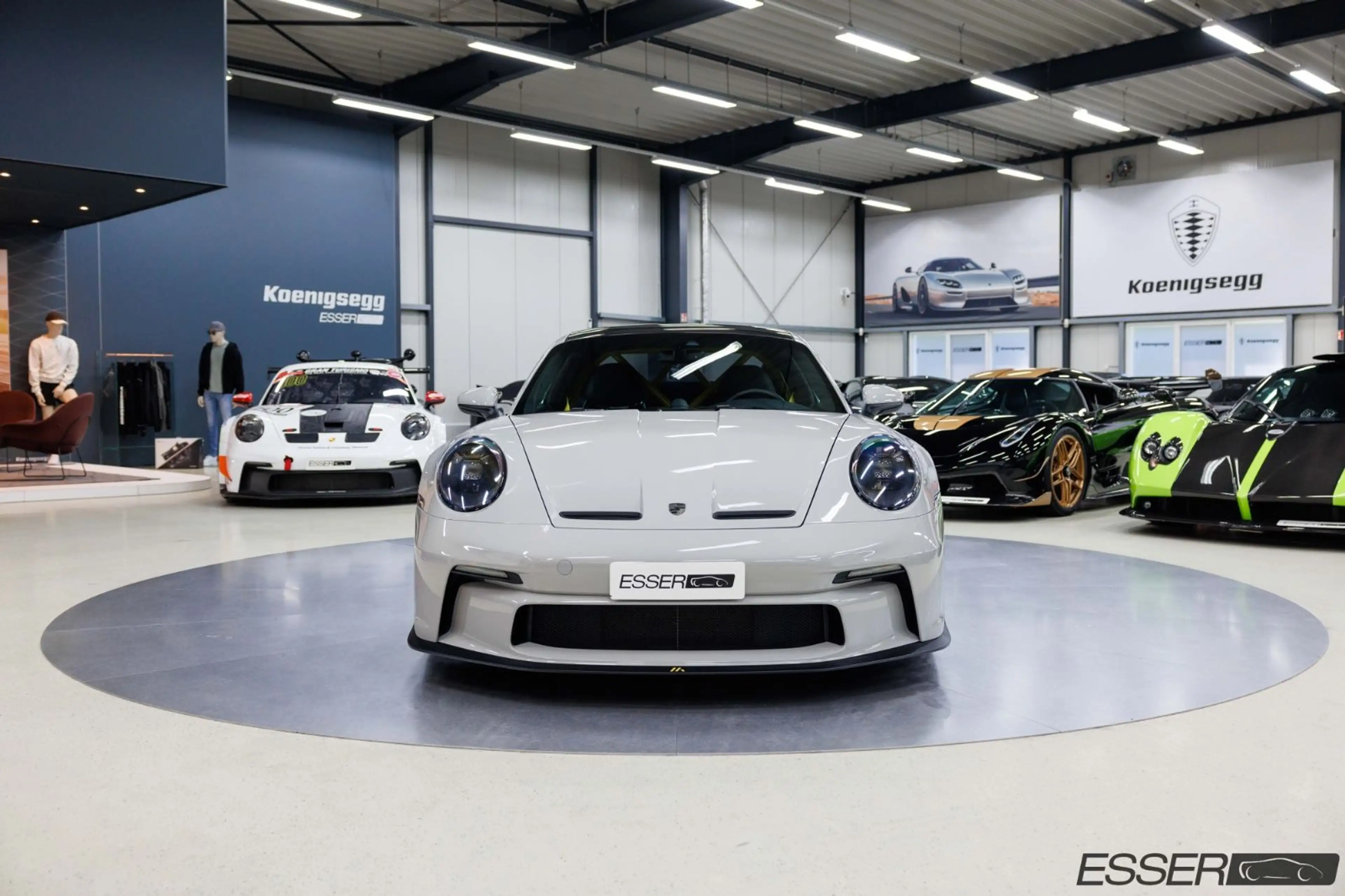 Porsche 992 GT3 Touring MR | PCCB | PDLS+ | Approved — photo 3