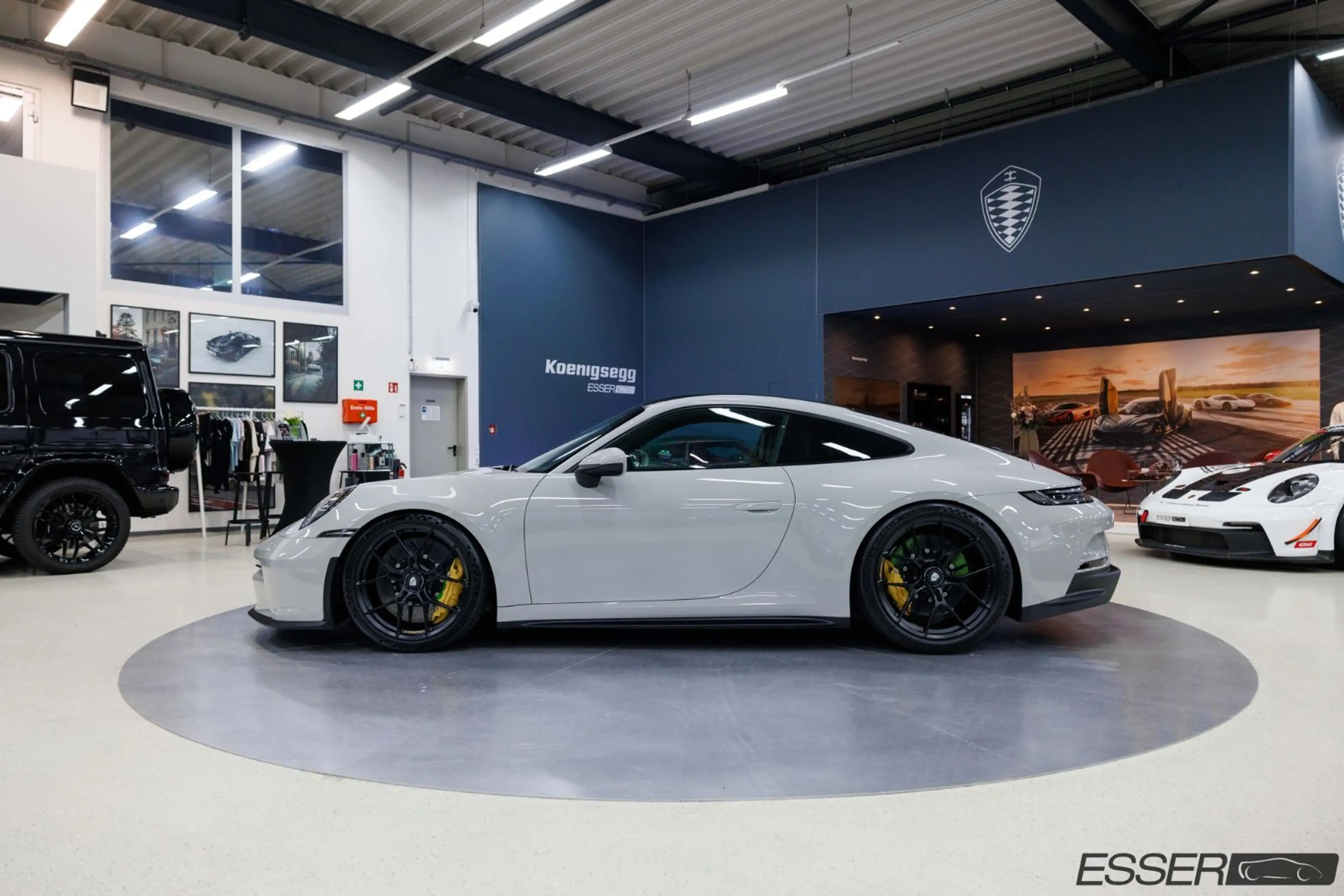 Porsche 992 GT3 Touring MR | PCCB | PDLS+ | Approved — photo 7
