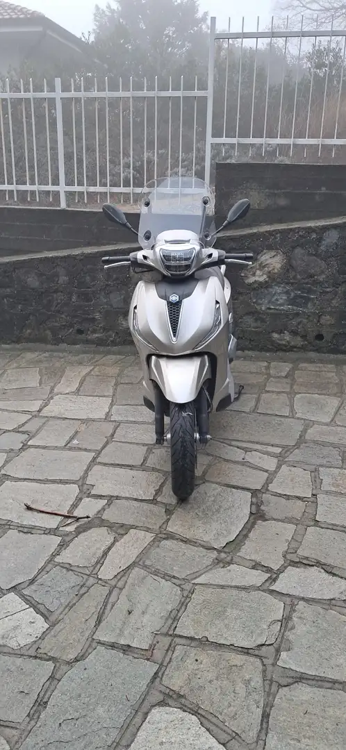 Piaggio Beverly 400 Bronce - 2