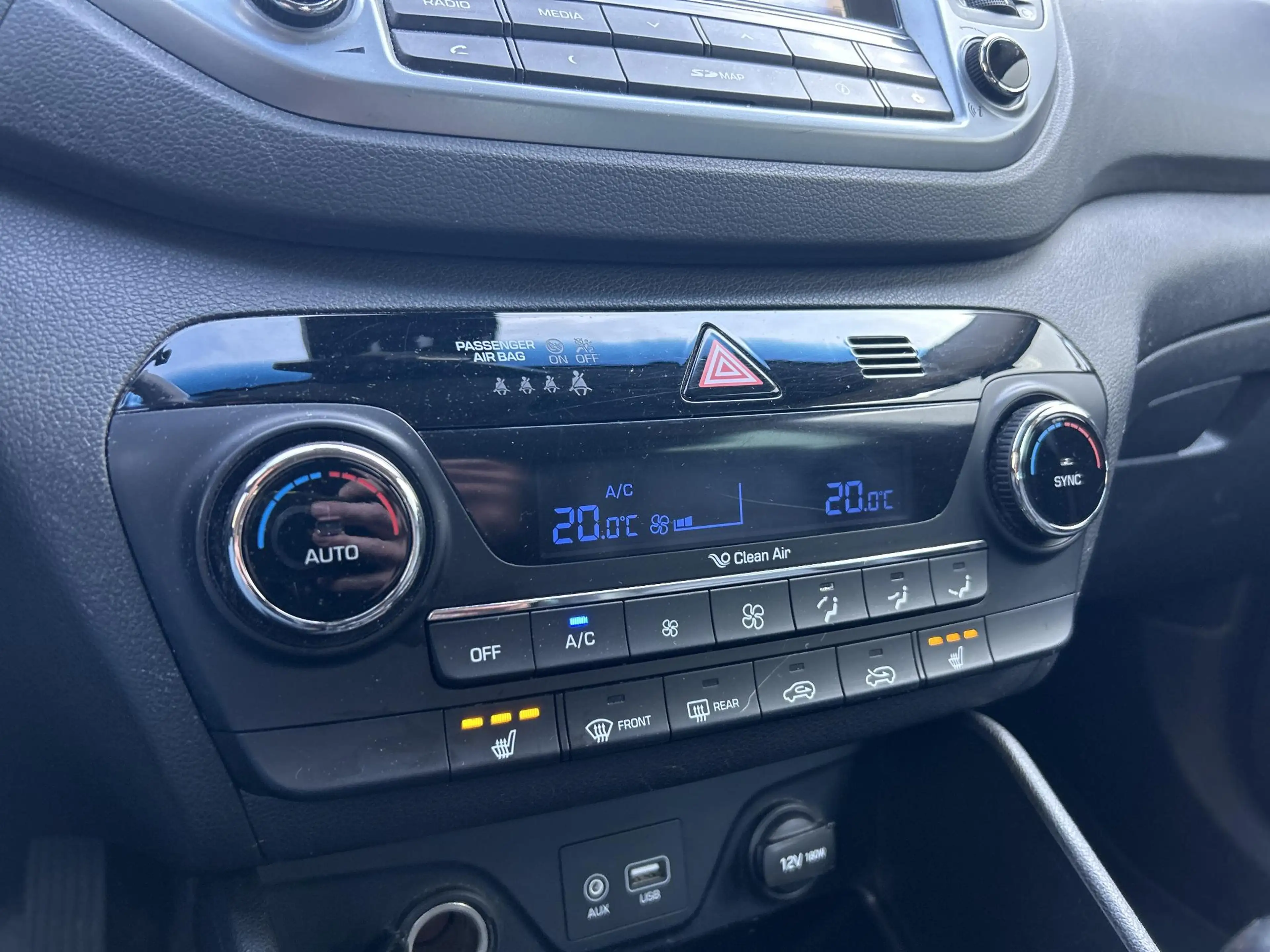 Hyundai TUCSON 1.7 CRDi ISG Launch Edition | Camera | Leder | Cru — photo 14