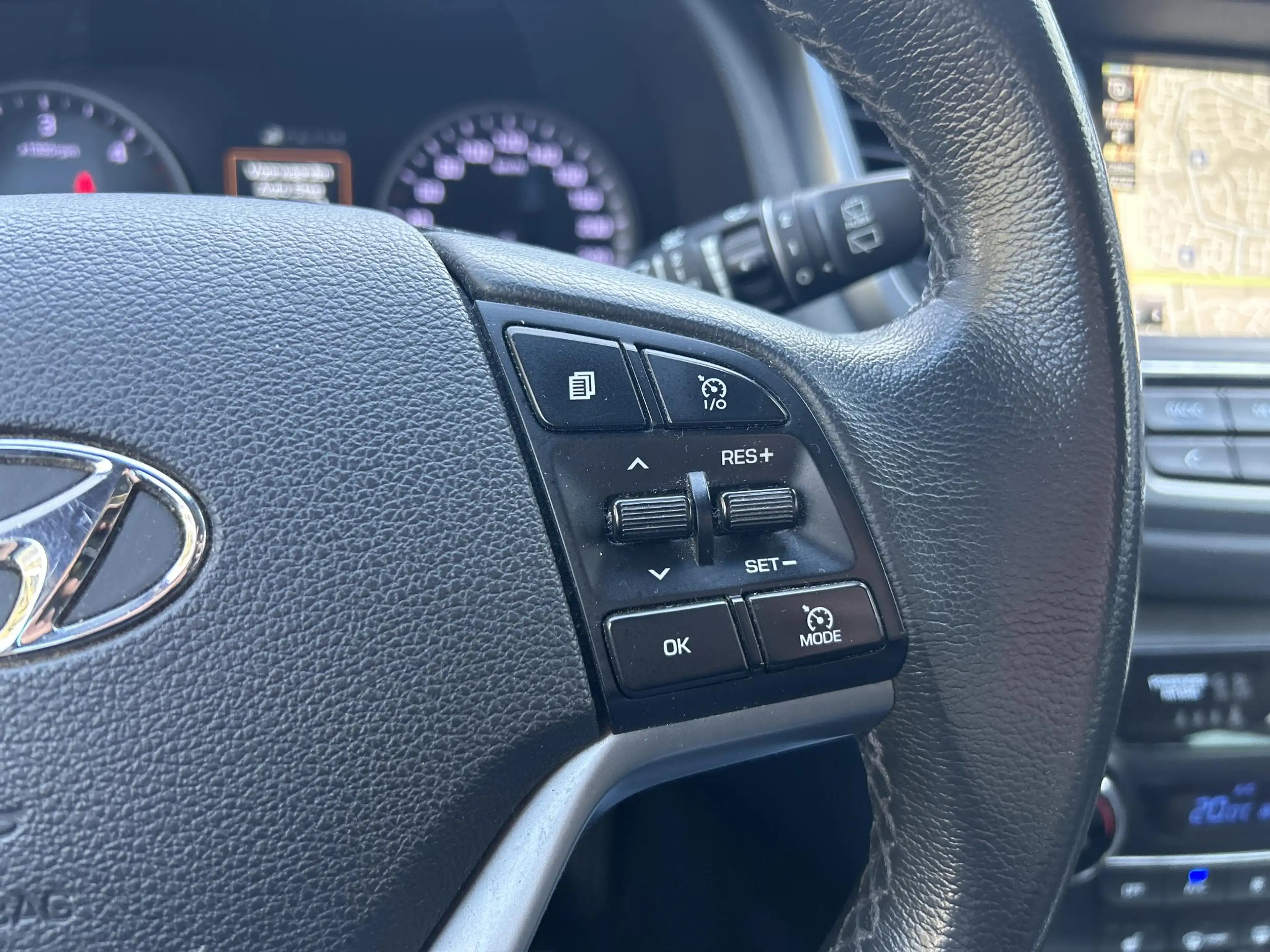 Hyundai TUCSON 1.7 CRDi ISG Launch Edition | Camera | Leder | Cru — photo 11
