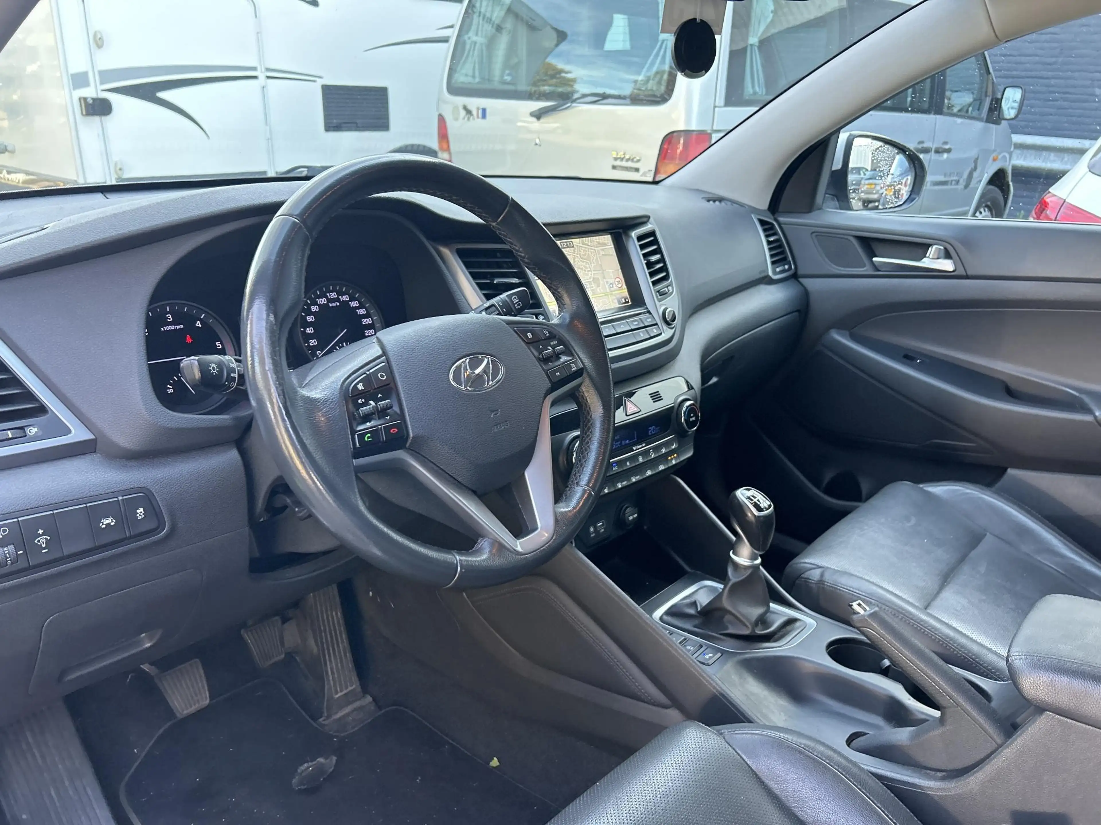 Hyundai TUCSON 1.7 CRDi ISG Launch Edition | Camera | Leder | Cru — photo 3