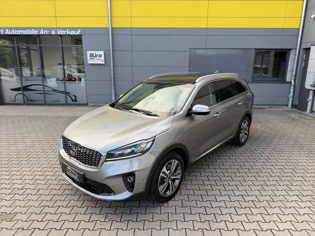 Kia Sorento Platinum Edition 4WD LEDER/PANO/SHZ/AHK*