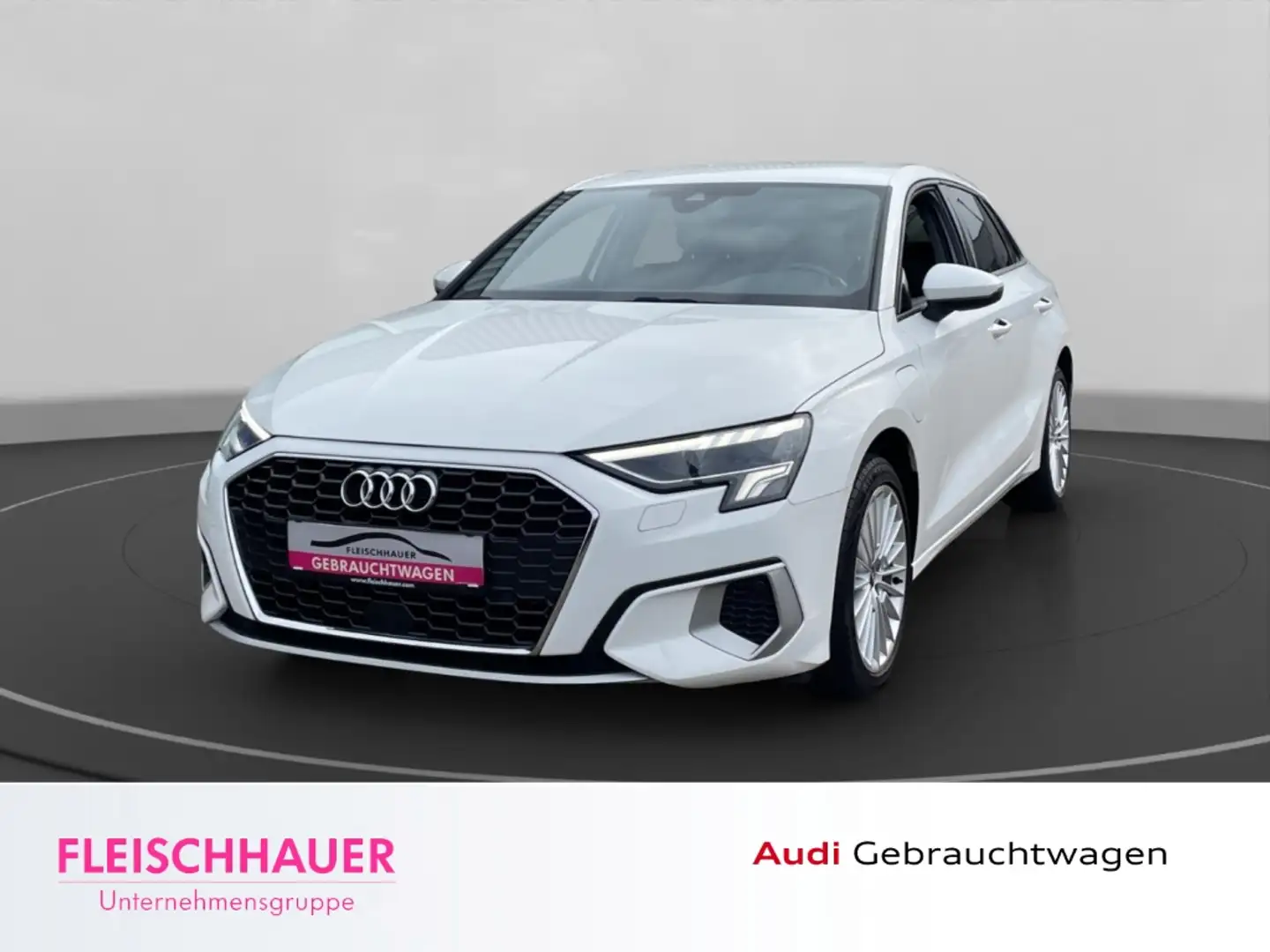Audi A3 Sportback 40 TFSI e advanced RFK smartphone SHZ So Weiß - 1