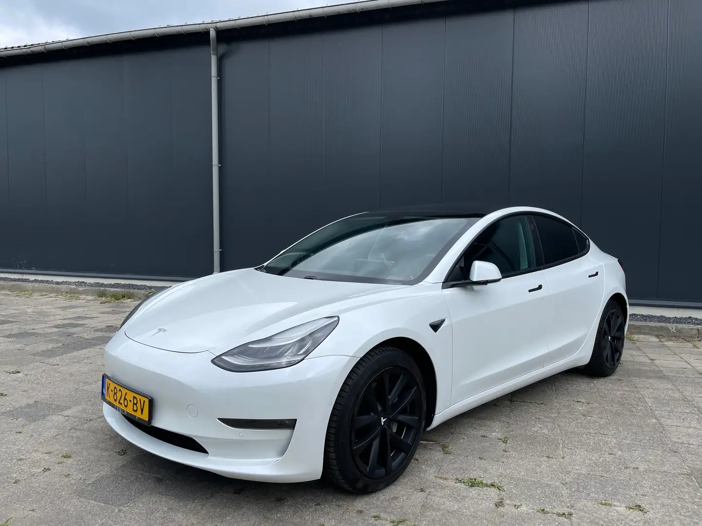 Tesla Model 3 Tesla Model 3 Long Range AWD 75 kWh 351 PK Soh 92% Wit - 1