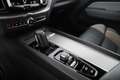 Volvo XC60 B4 R-Design AWD Geartronic Schwarz - thumbnail 33
