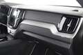 Volvo XC60 B4 R-Design AWD Geartronic Schwarz - thumbnail 35
