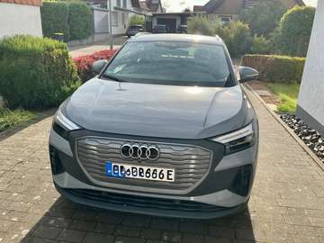 Q4 e-tron 35