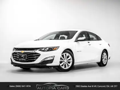 White 2019 Chevrolet Malibu Hybrid Sedan Front-Wheel Drive Automatic