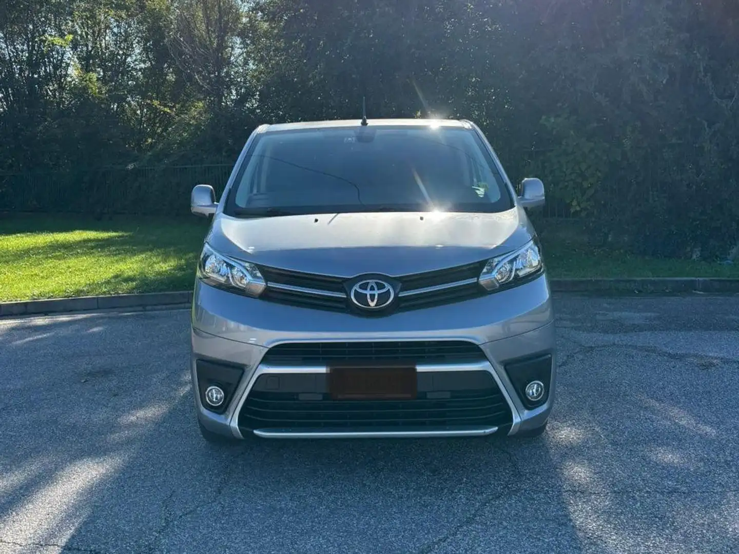 Toyota Proace VERSO LONG 2.0D Grigio - 1