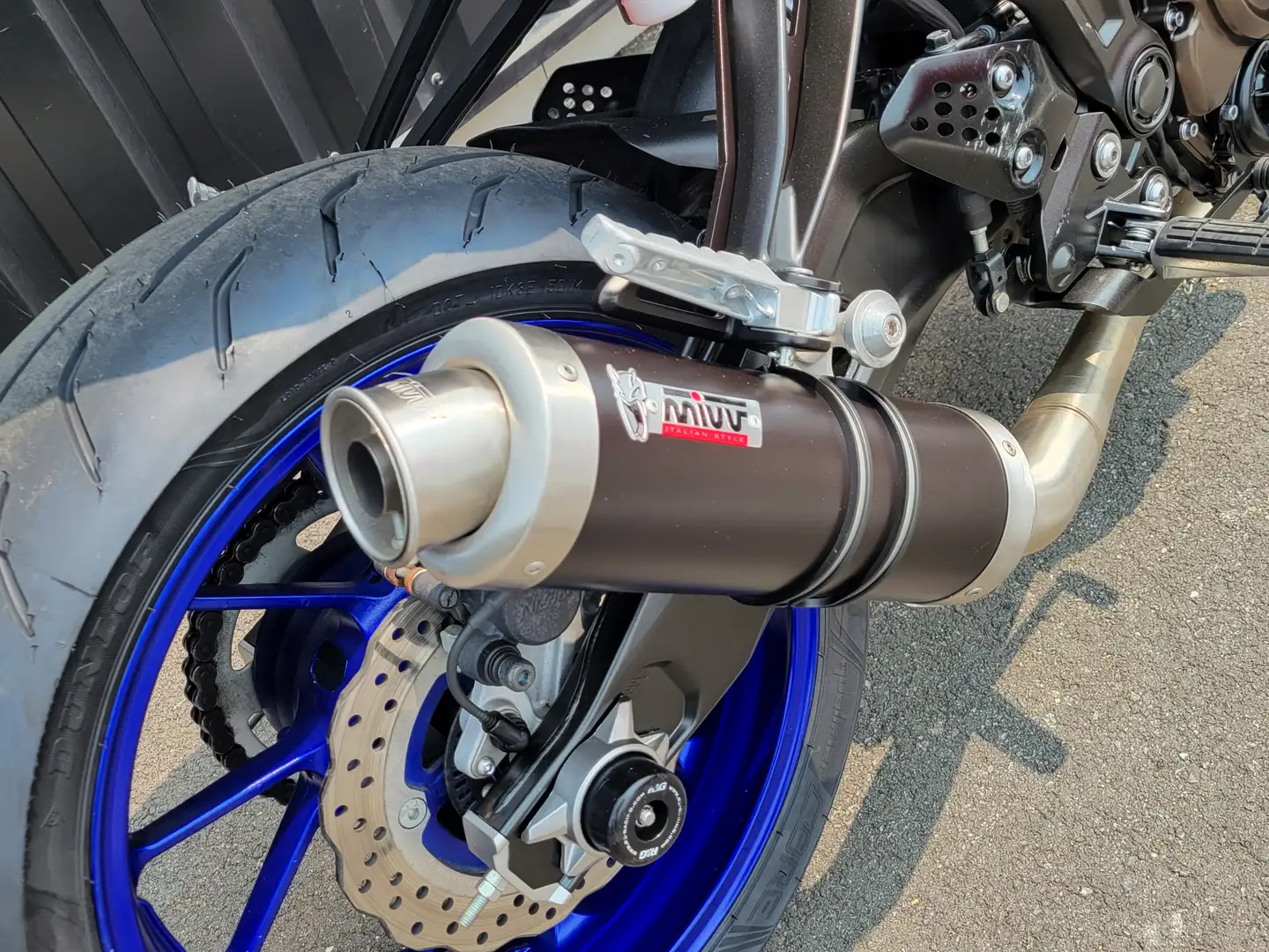 Yamaha MT-07 Azul - 2