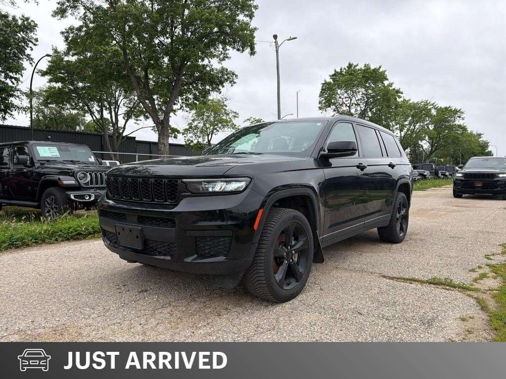 2024 Jeep Grand Cherokee Altitude  | Remote Start System | ParkView Rear Ba