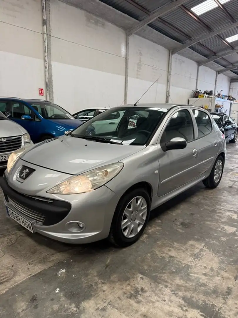 Peugeot 206 + 1.4 75cv Gris - 1