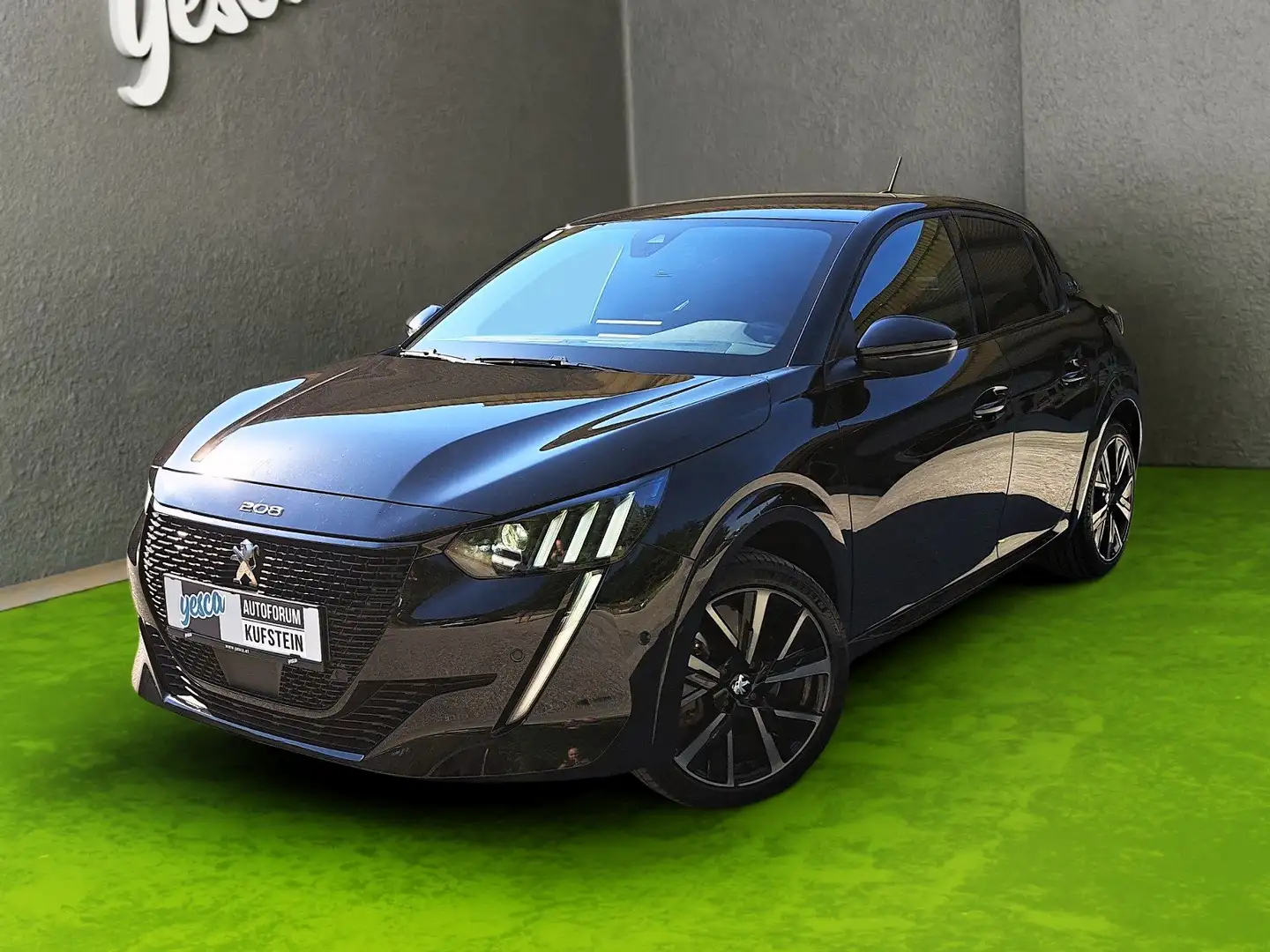 Peugeot 208 Peugeot e-208 GT 1.Besitz Navi Kamera WR ⭐ Schwarz - 1