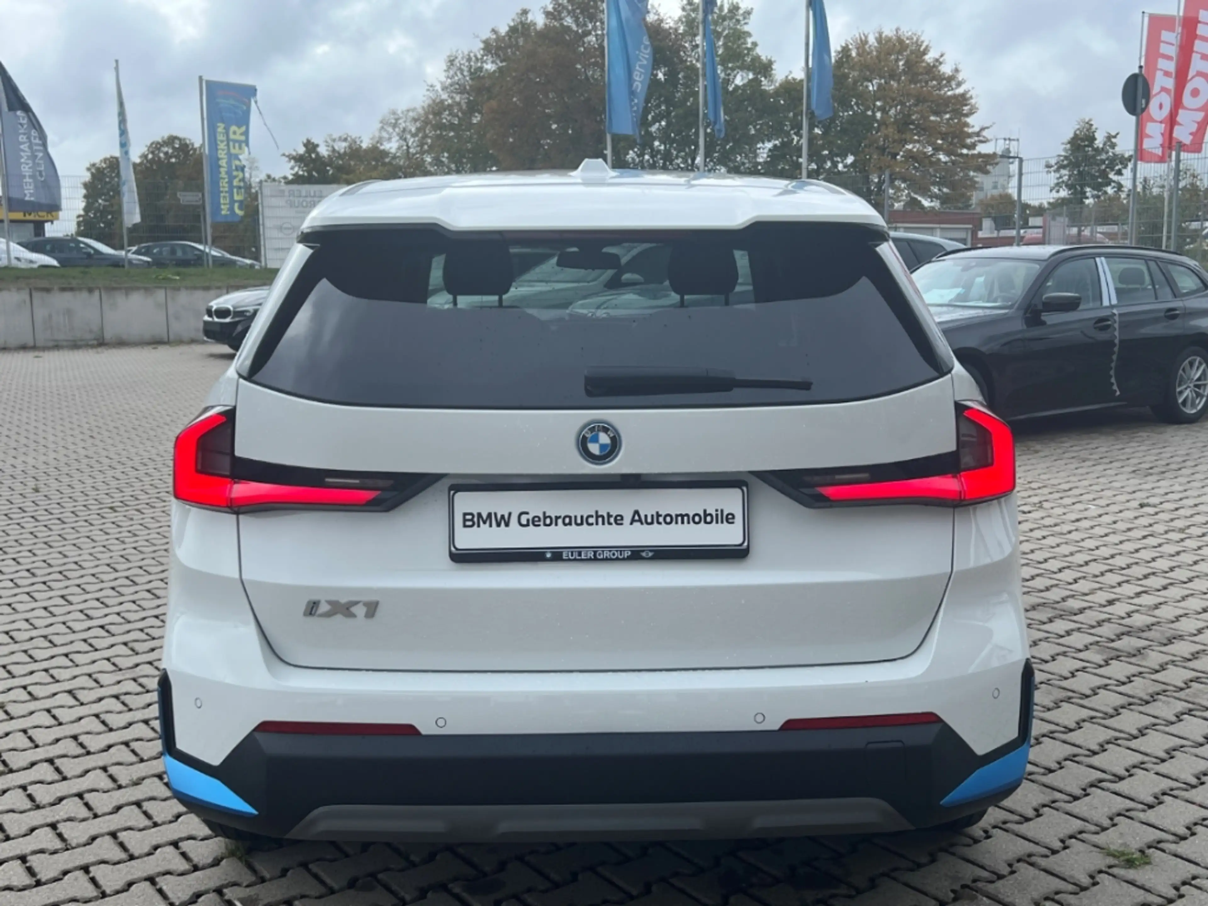 BMW iX1 xDrive 30 17''AHK Navi AdLED Parkass.AdMFahrw. Dri — photo 7