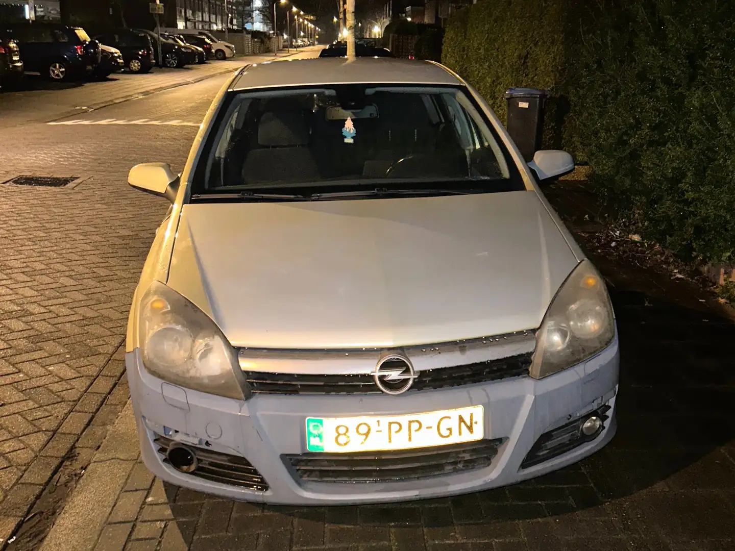 Opel Astra 1.8 Elegance Geel - 2