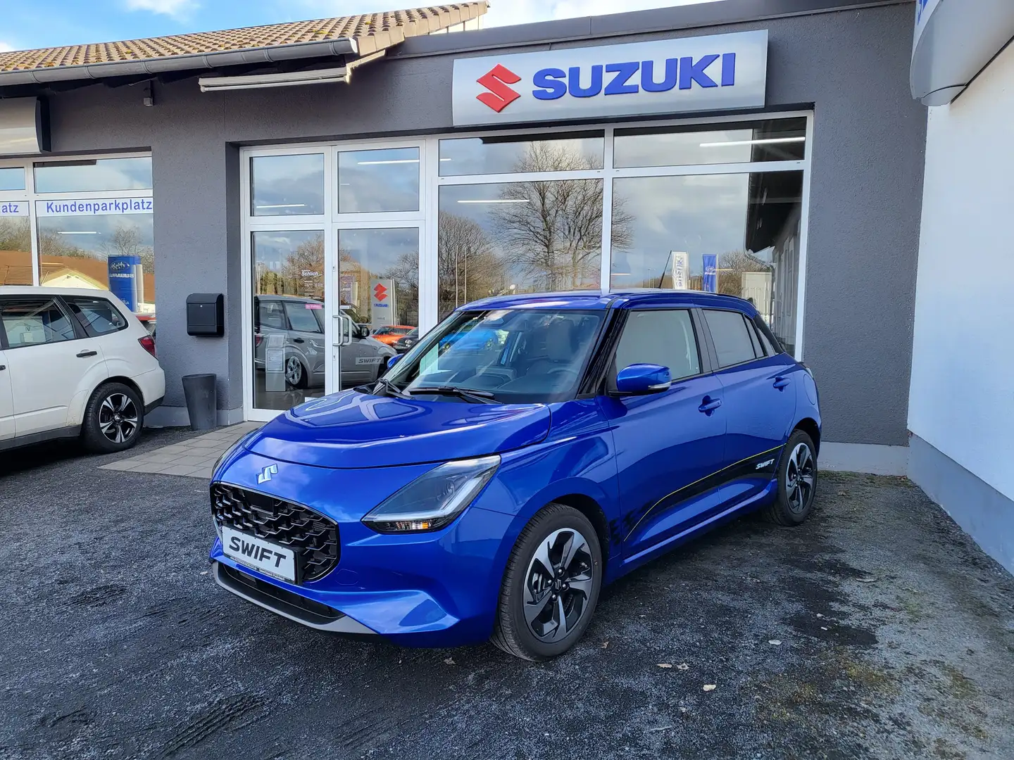 Suzuki Swift 1.2 Hybrid CVT Comfort Blau - 1
