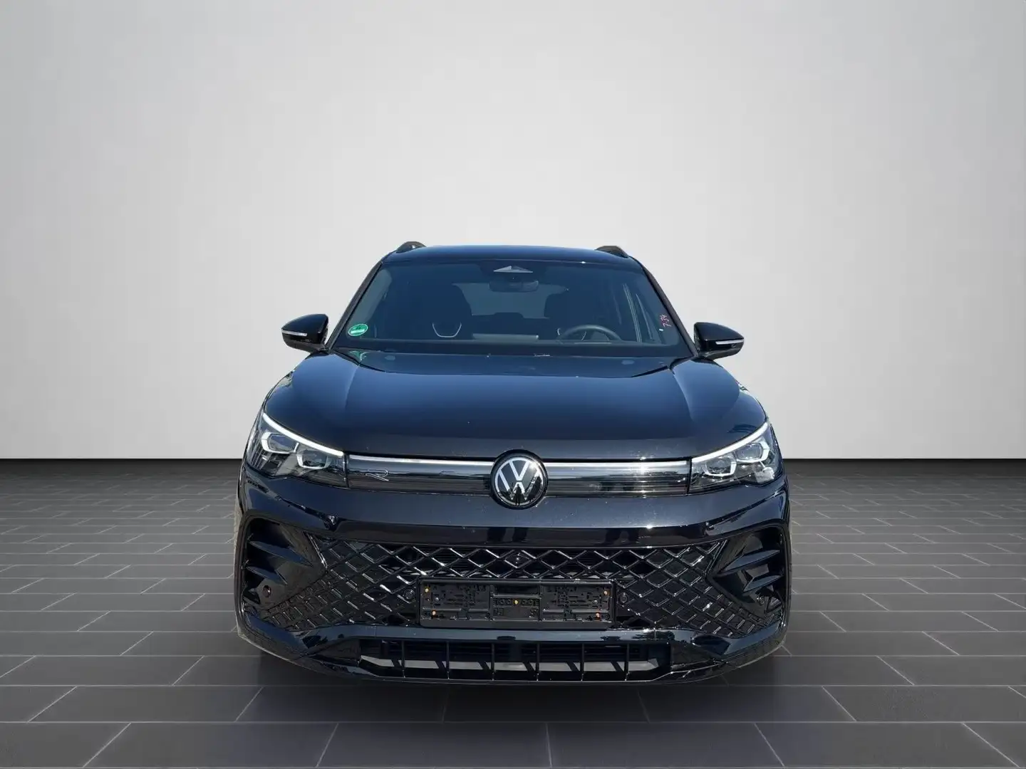 Volkswagen Tiguan R-LINE BLACK DSG HUD NAVI 360 3 ZONE Zwart - 2