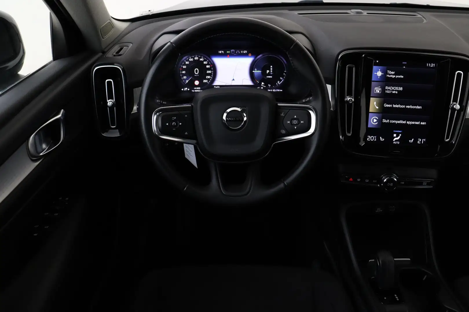 Volvo XC40 T5 PLUG-IN HYBRID BUSINESS PRO -CAMERA|BLIS|KEYLES Noir - 2